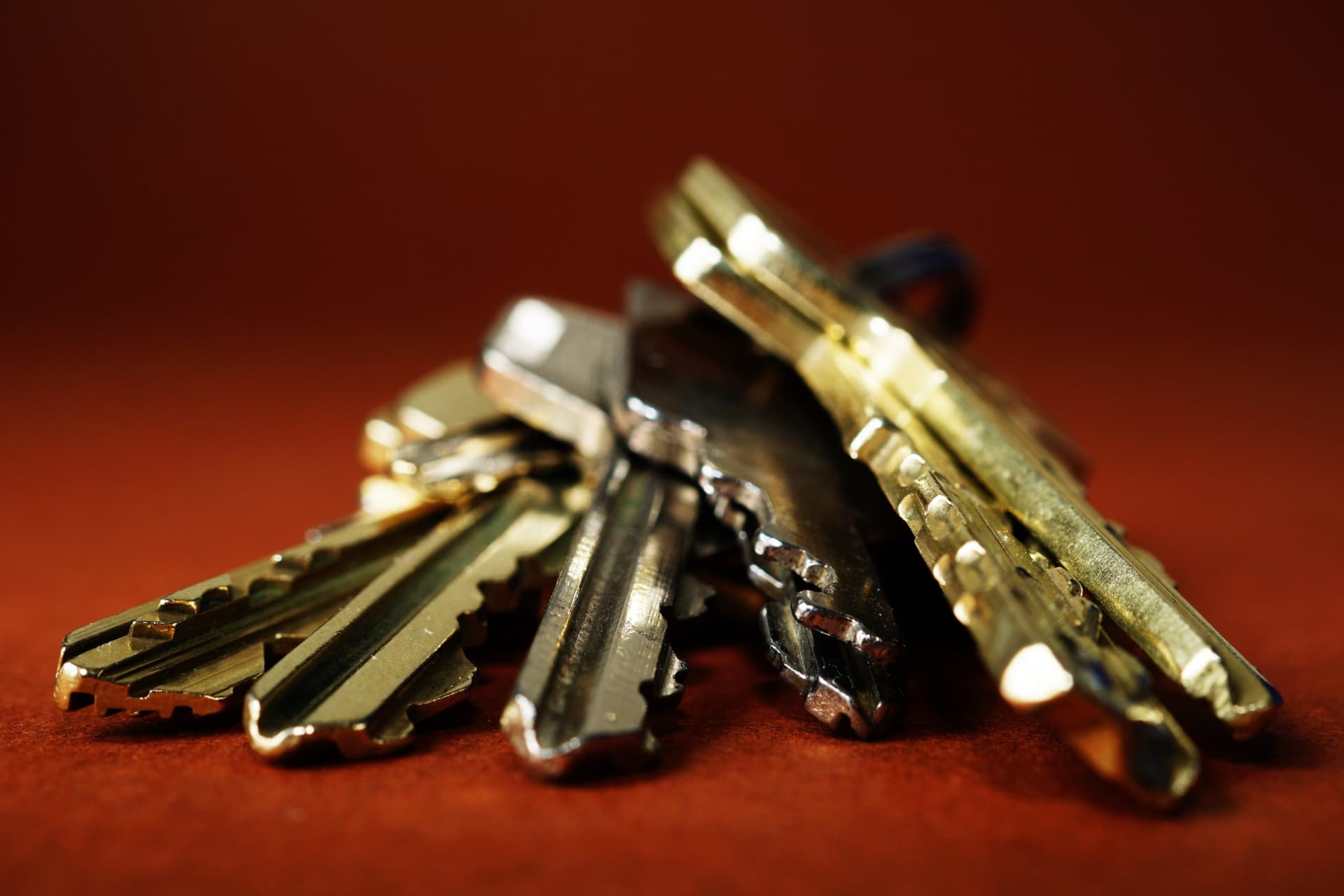 What is the cost of selling property in Dubai?