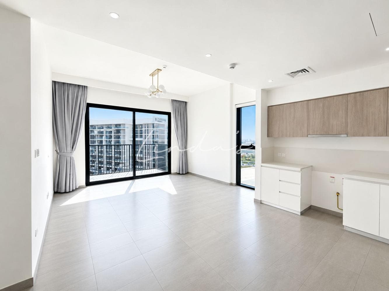 Parkside Living | Bright | Near to Dxb Hills Mall