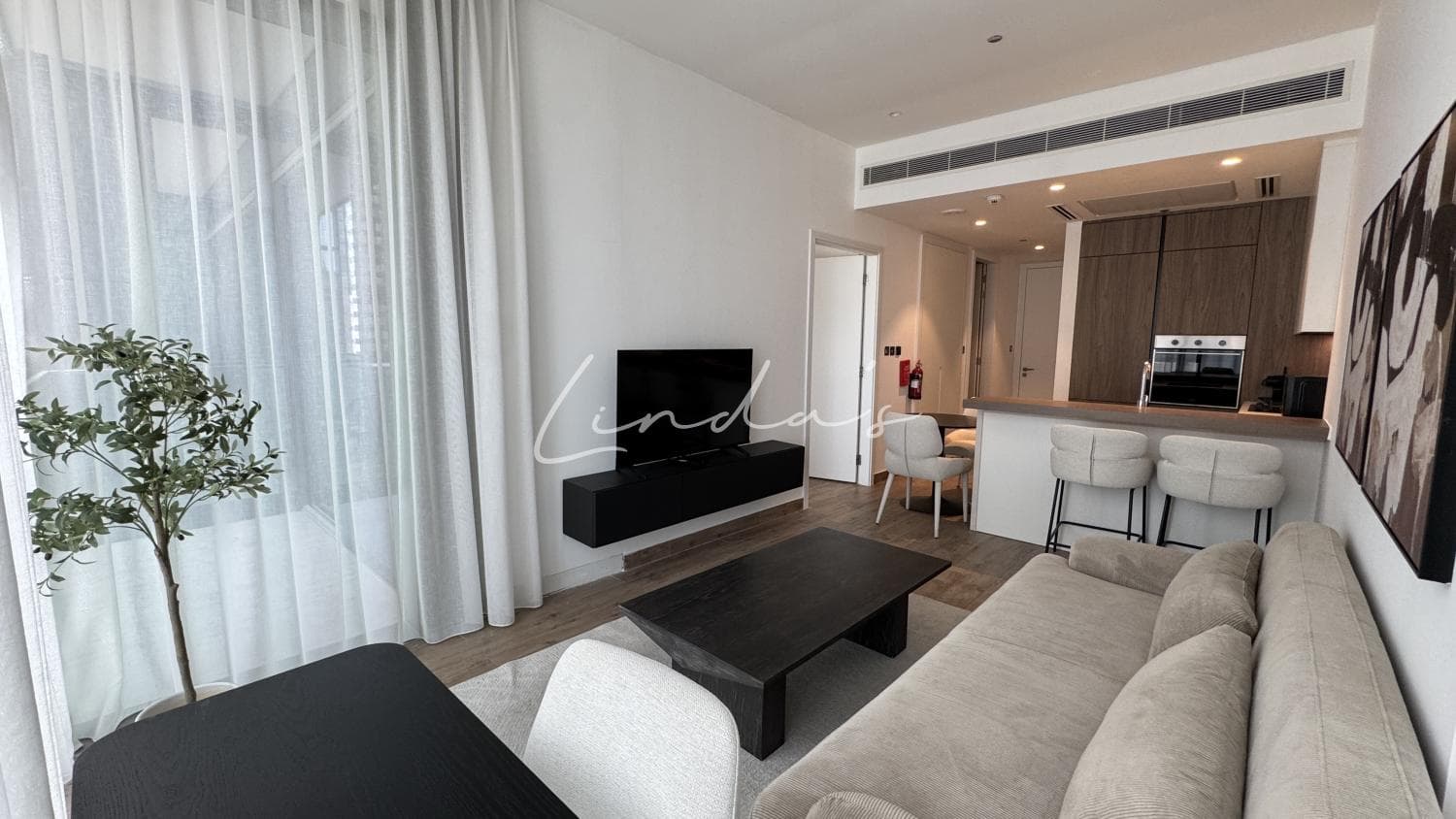 High End | Sea View | 4 cheques payment option