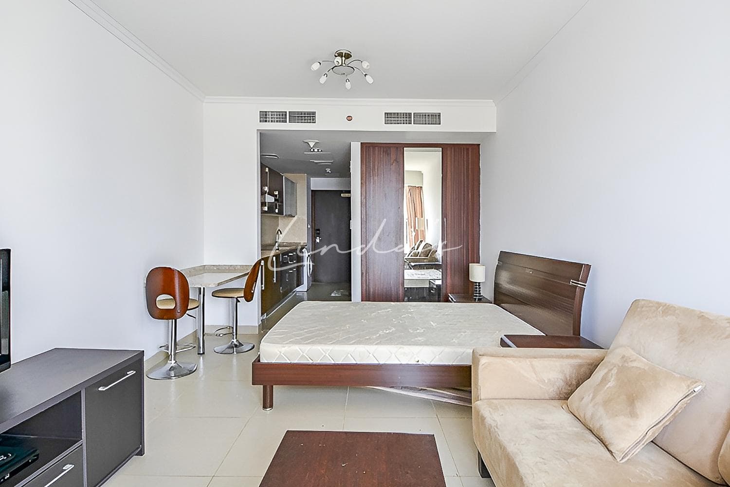 Furnished | Landmark View | Central AC