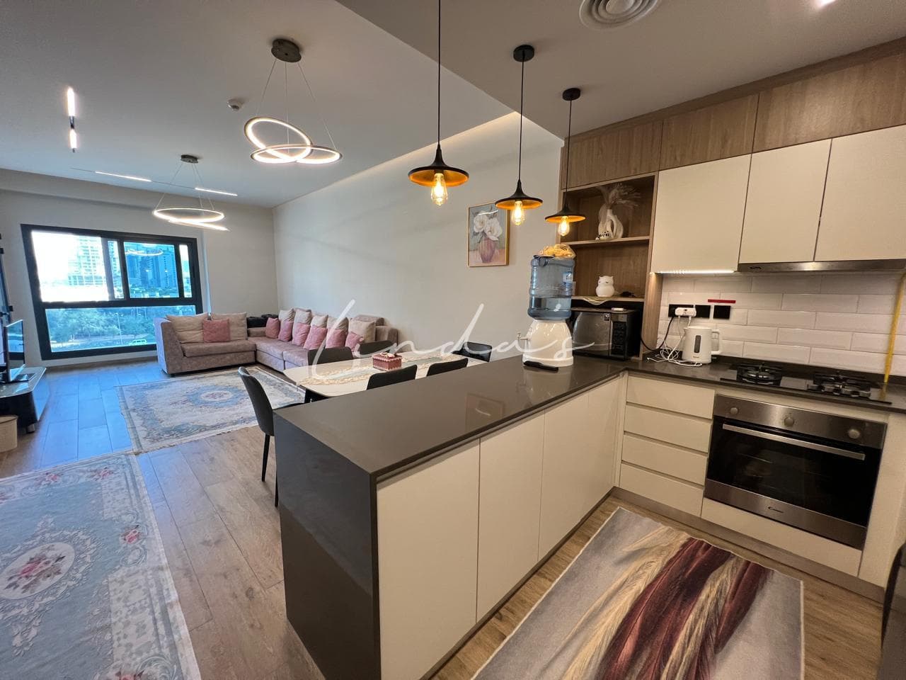 Modern | Furnished | Stylish | 1 bedroom