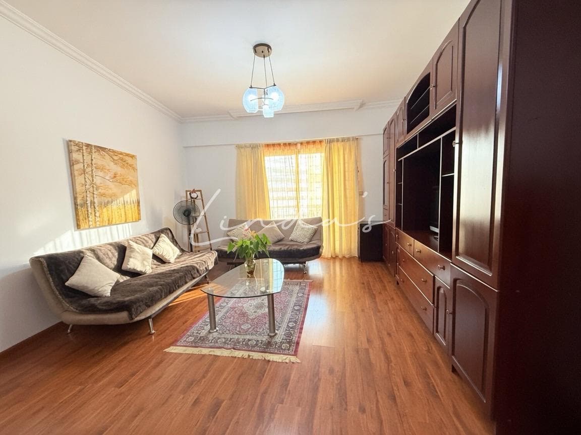 Large 1BR | Silicon Arch | Family Living