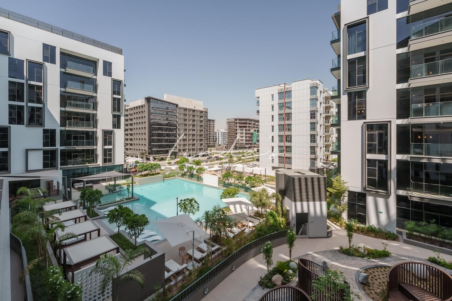 Exclusive | Large Layout |Brand New | Pool View