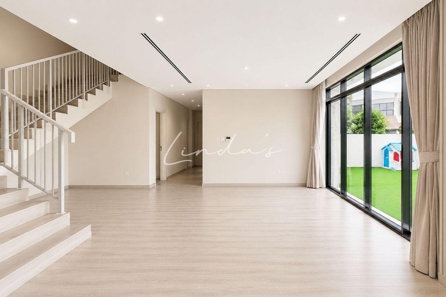 Landscaped Garden | Corner Unit | Prime Flora