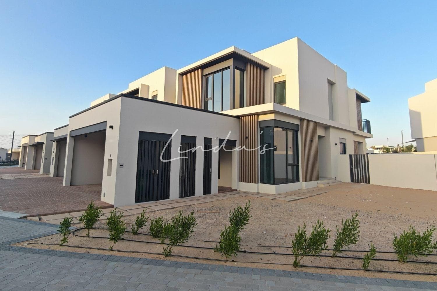Corner Plot | Close to Park | 4BR + Maid