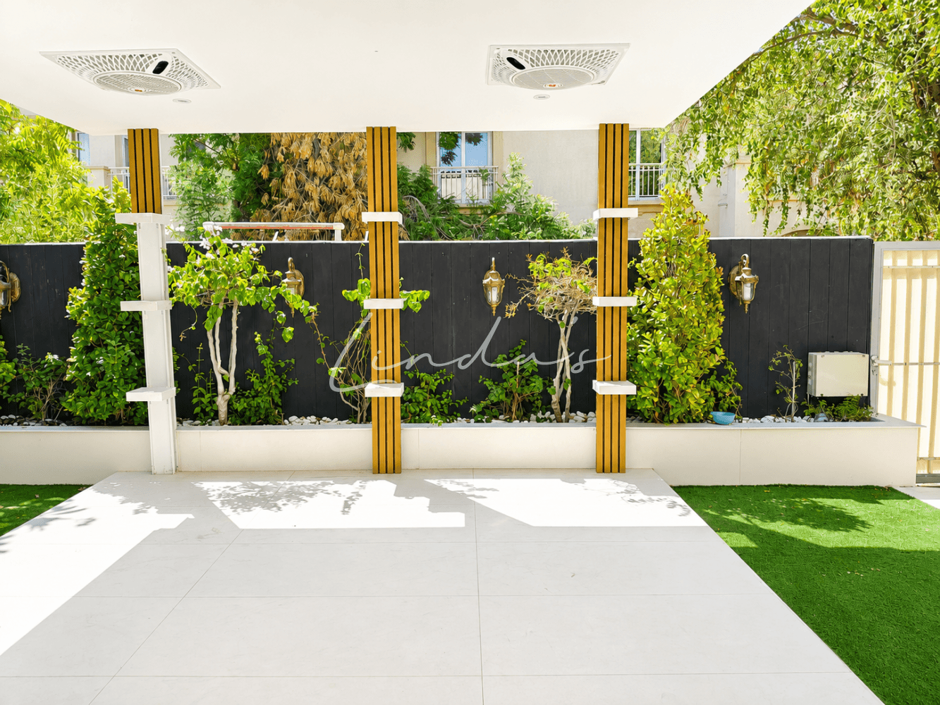 3 Bed Ensuite l Upgraded l Extended Living