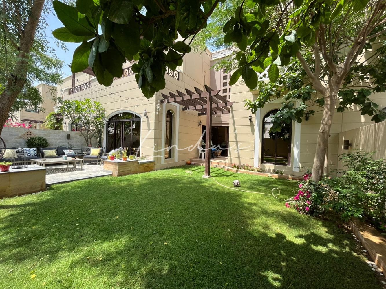 Vacant on Transfer I Al Salam I middle villa