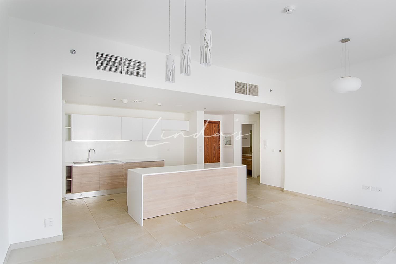 Vacant on Transfer | Corner Unit| Unfurnished