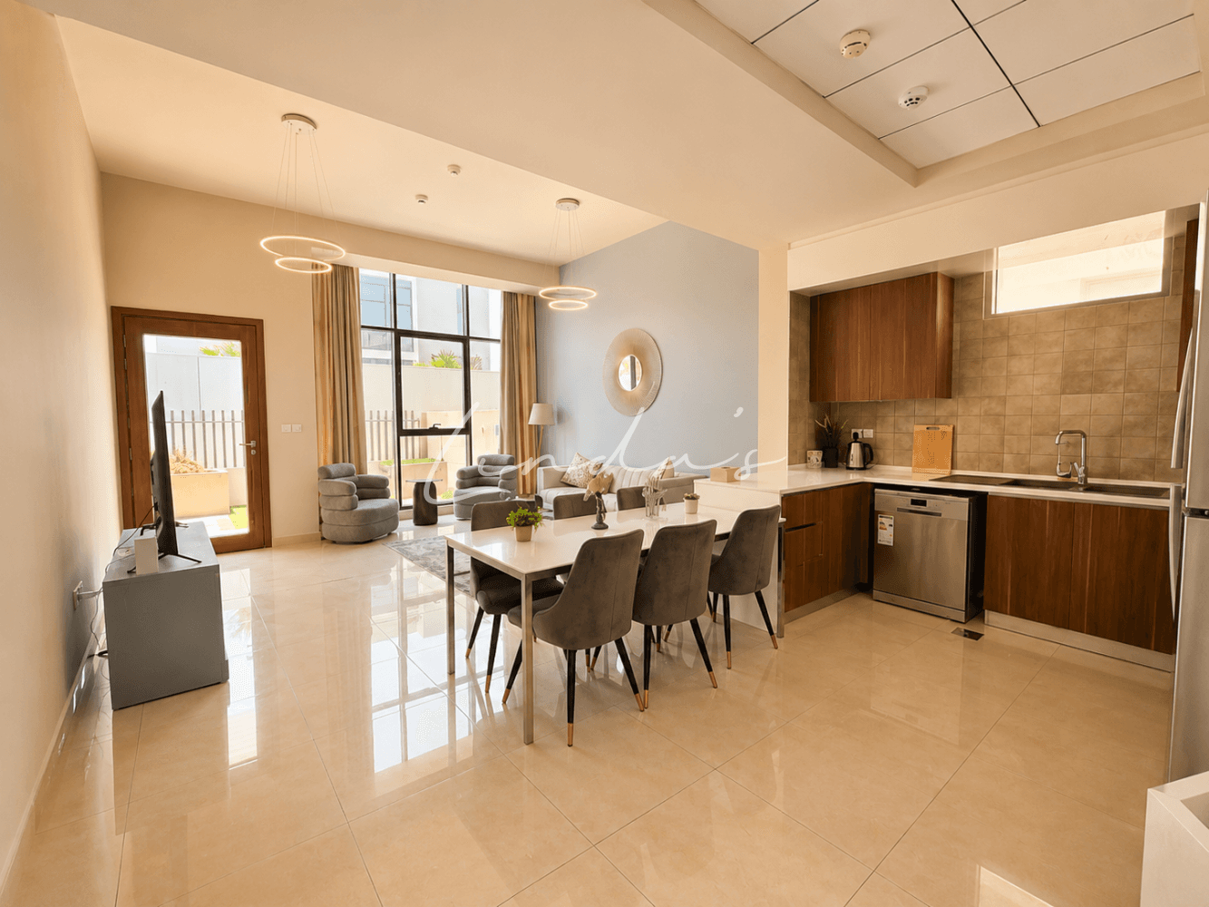 Furnished | 4 Bedroom Townhouse | Well Maintained