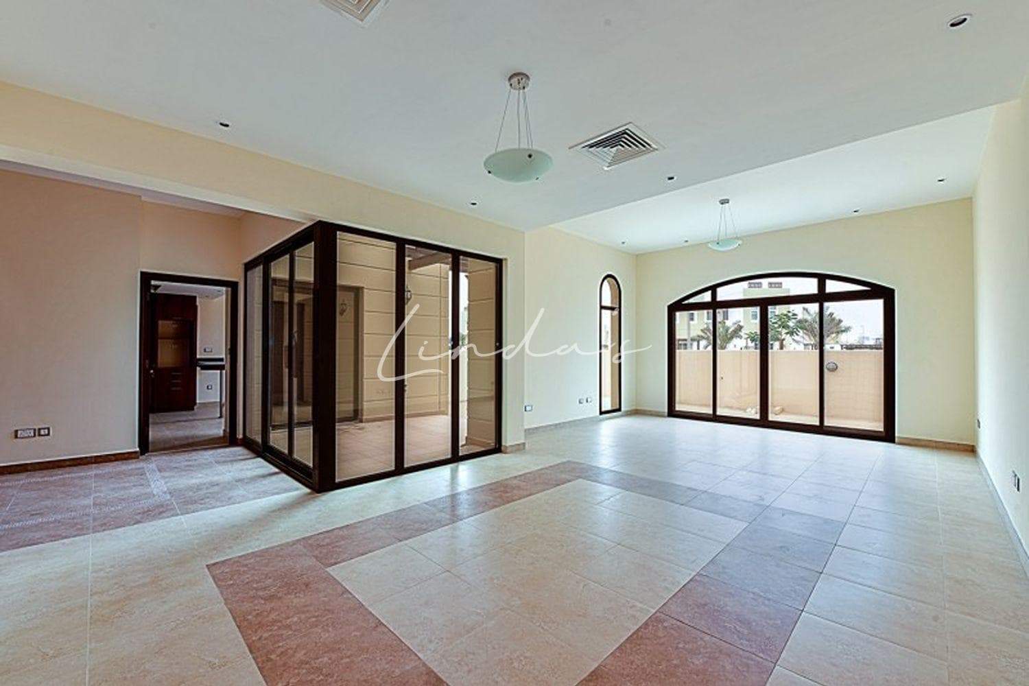 Ready to Move In | Single Row| Big Plot Size