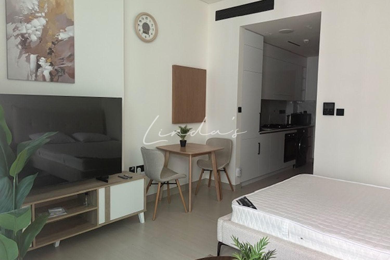 Vacant | Fully Furnished | Stunning View