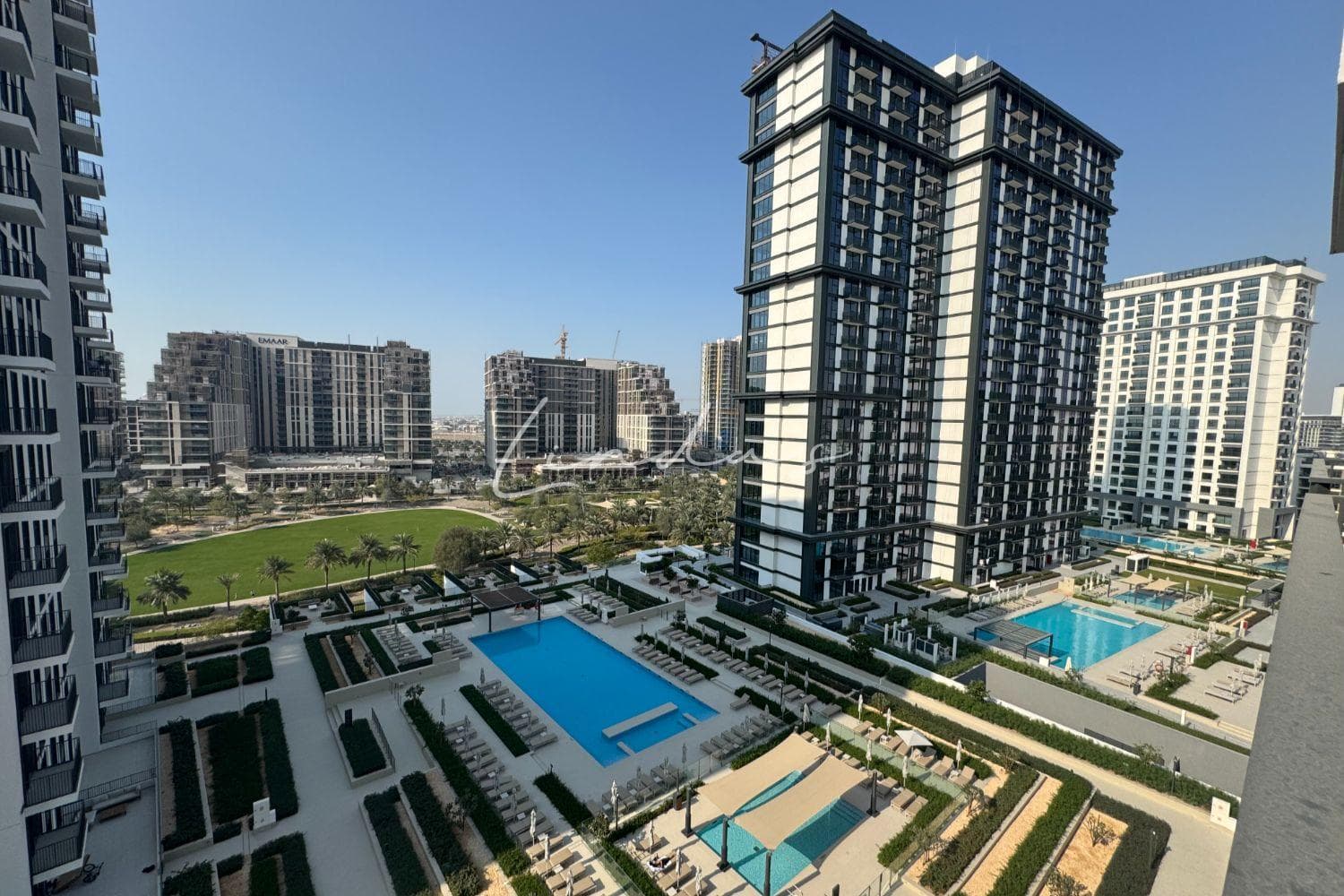 Brand New| Park View | Mid floor | Available now
