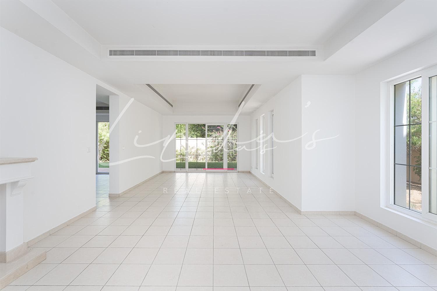 Single Row | well maintained | Prime location