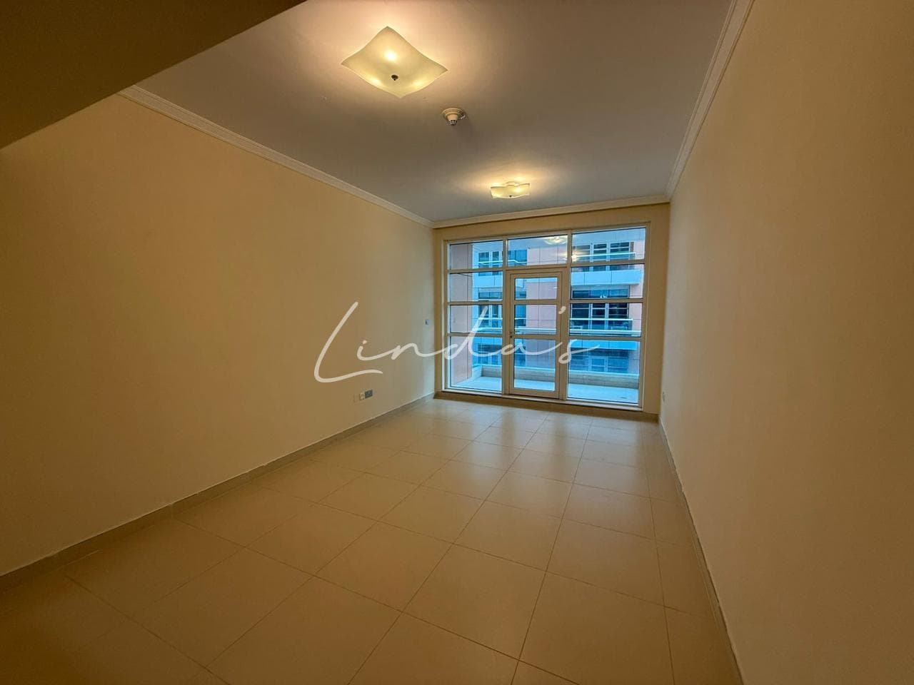 2 beds | Mid Floor | Balcony | Vacant