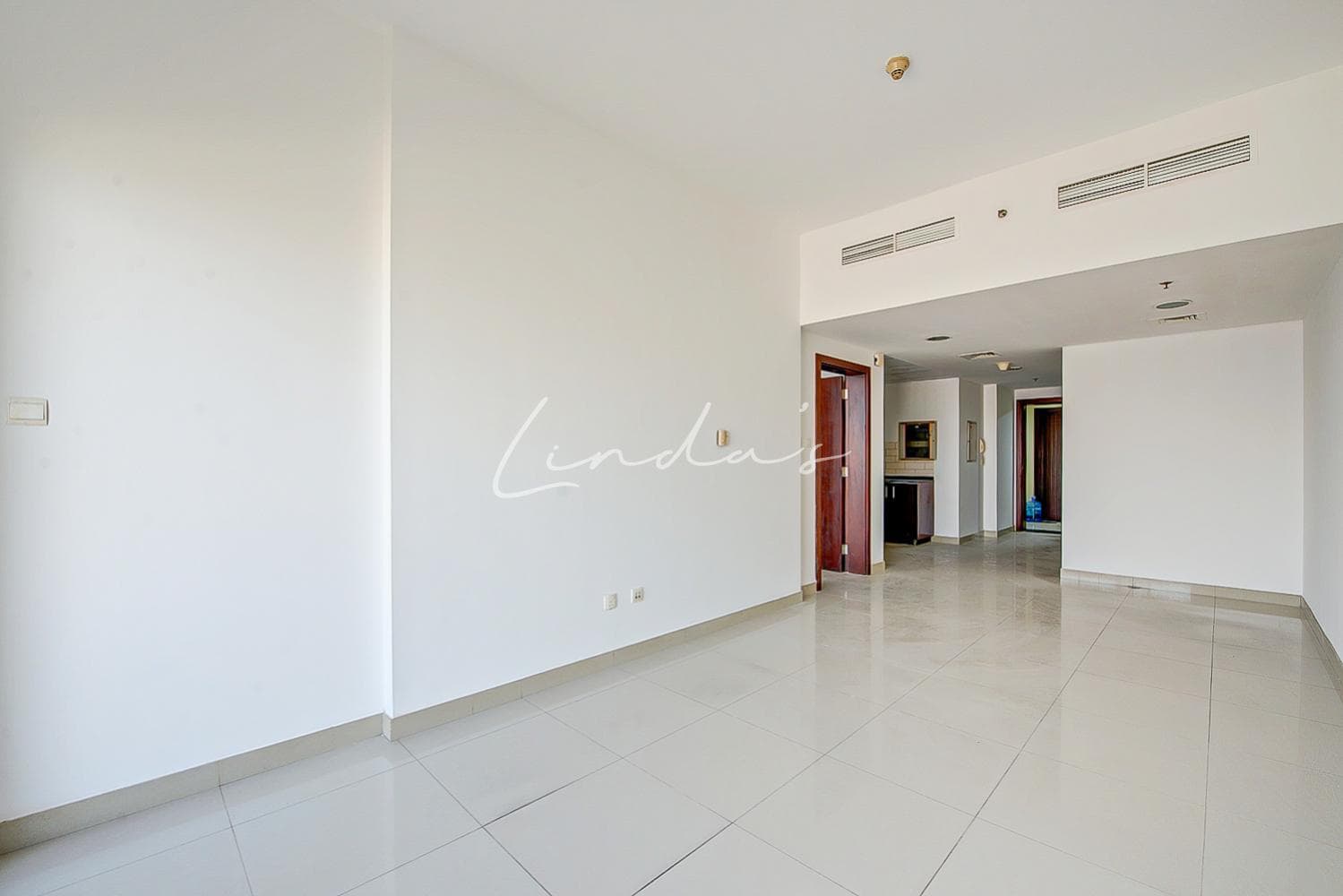 2 Bedrooms | Large Unit | Community View