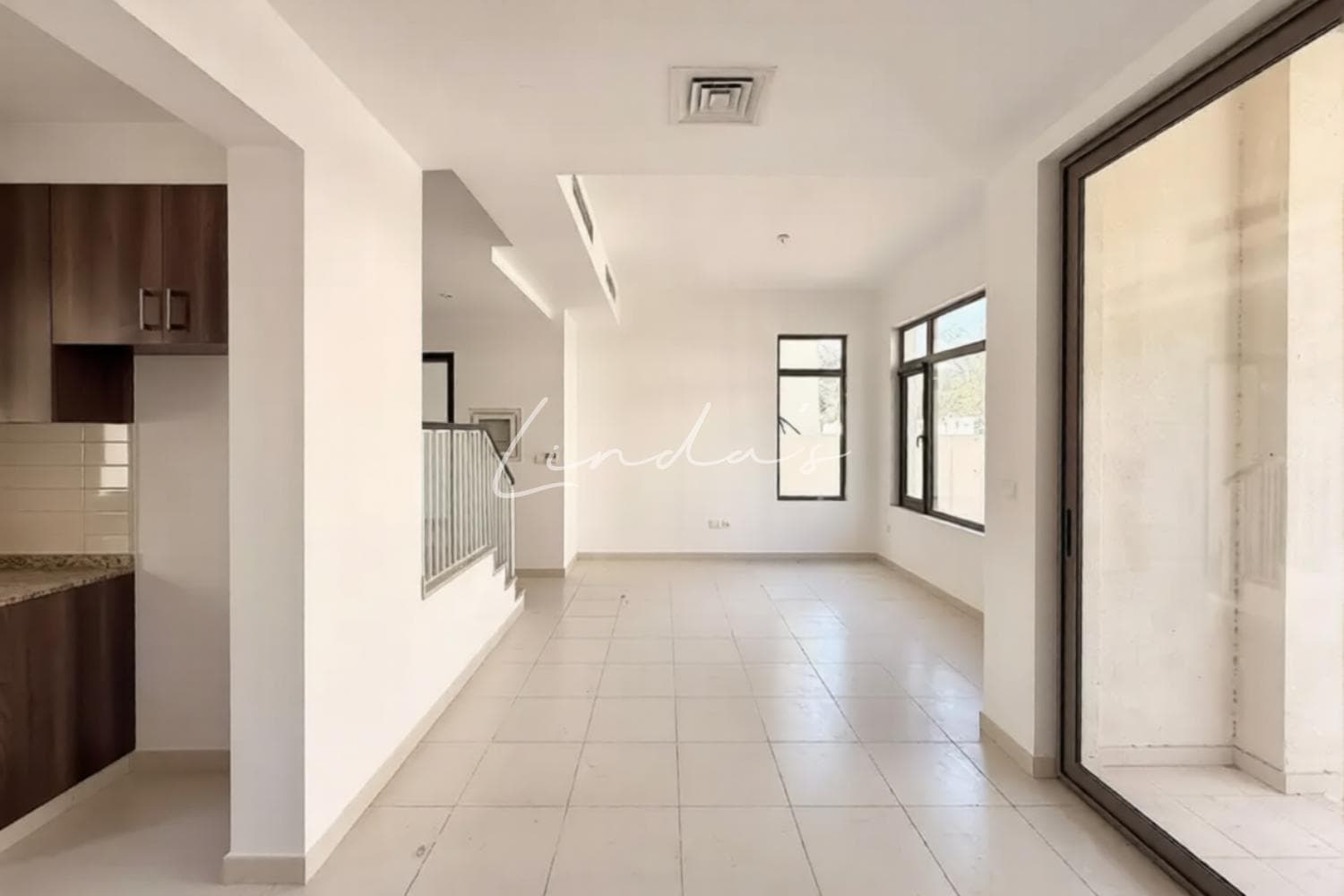 3 bed + Study + Maids | Vacant | Ready to Move in