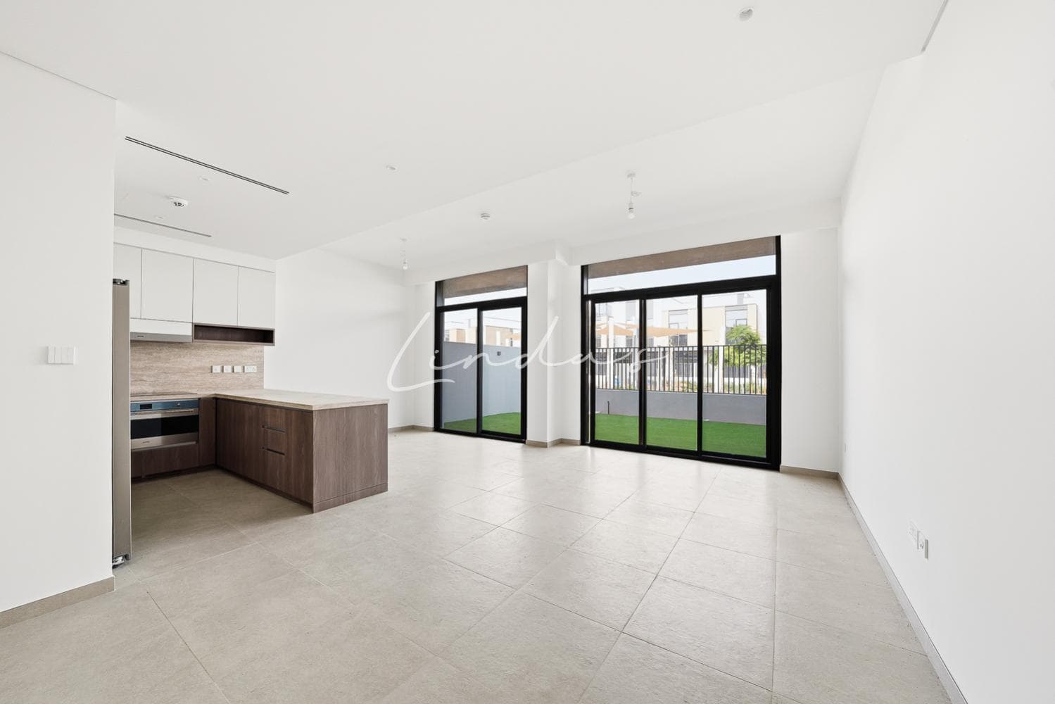 3 Bed Townhouse | Unfurnished | Ready | G+2