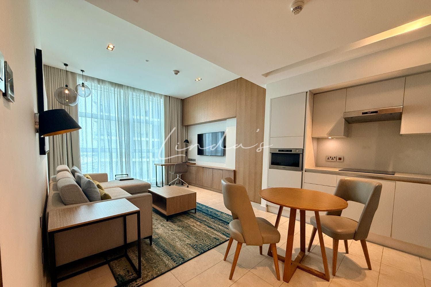 Fully Furnished | Great Amenities | Skyline Views