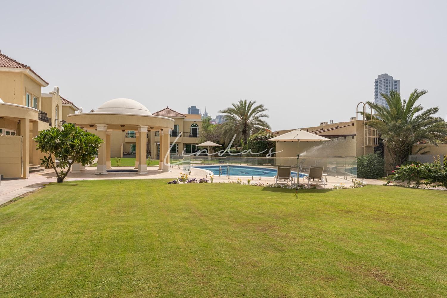 Exceptional Family Home | 4BR + Maid | Al Barsha 1